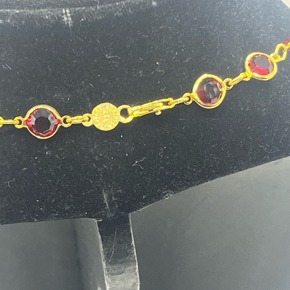 Austrian Crystal USA Red Glass Crystal Bezel Gold Tone Long Necklace 35” - Picture 5 of 10